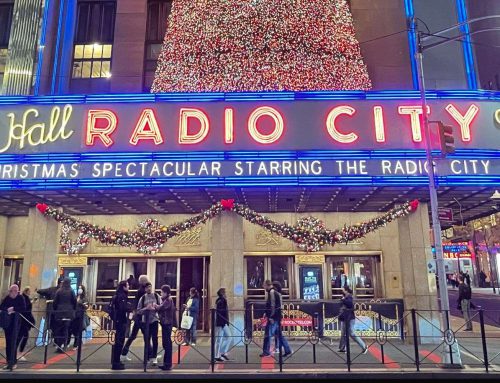 Radio City Hall Christmas Spectacular – Tickets & Transportation